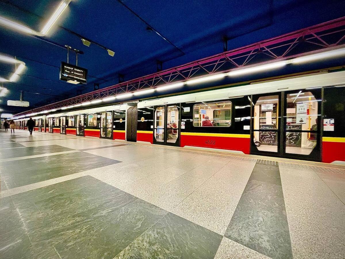 Apartmán Sun Clima/Ac Metro X2 Fast Wifi 500 Mbs 70'Tv Netflix Appletv Hbo Varšava Exteriér fotografie